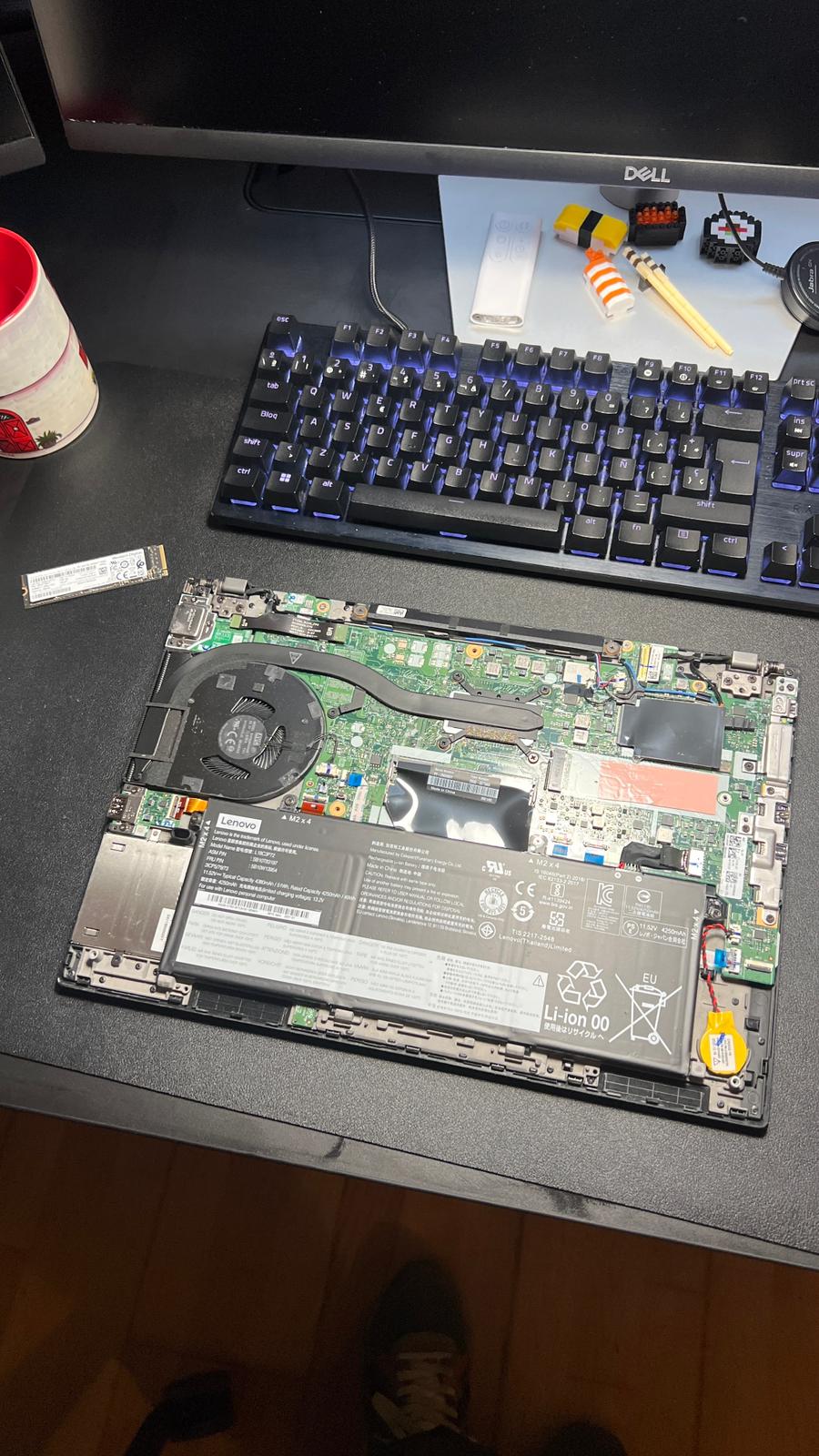 Cambio de NVME y pasta térmica